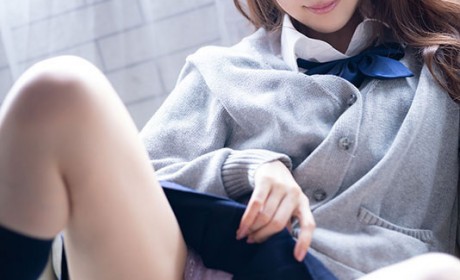 IPX-998 魔女的条件！C罩杯绝美苗条美少女「相泽南」AV最新作勾引实习男老师激烈床战！