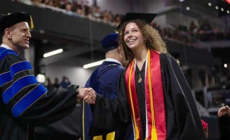 《福布斯》:辛辛那提大学被评为美国最适合应届毕业生的雇主之一